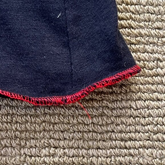 Black and Pink Keyhole Capsleeve Shirt Size Small - Picture 4 of 10